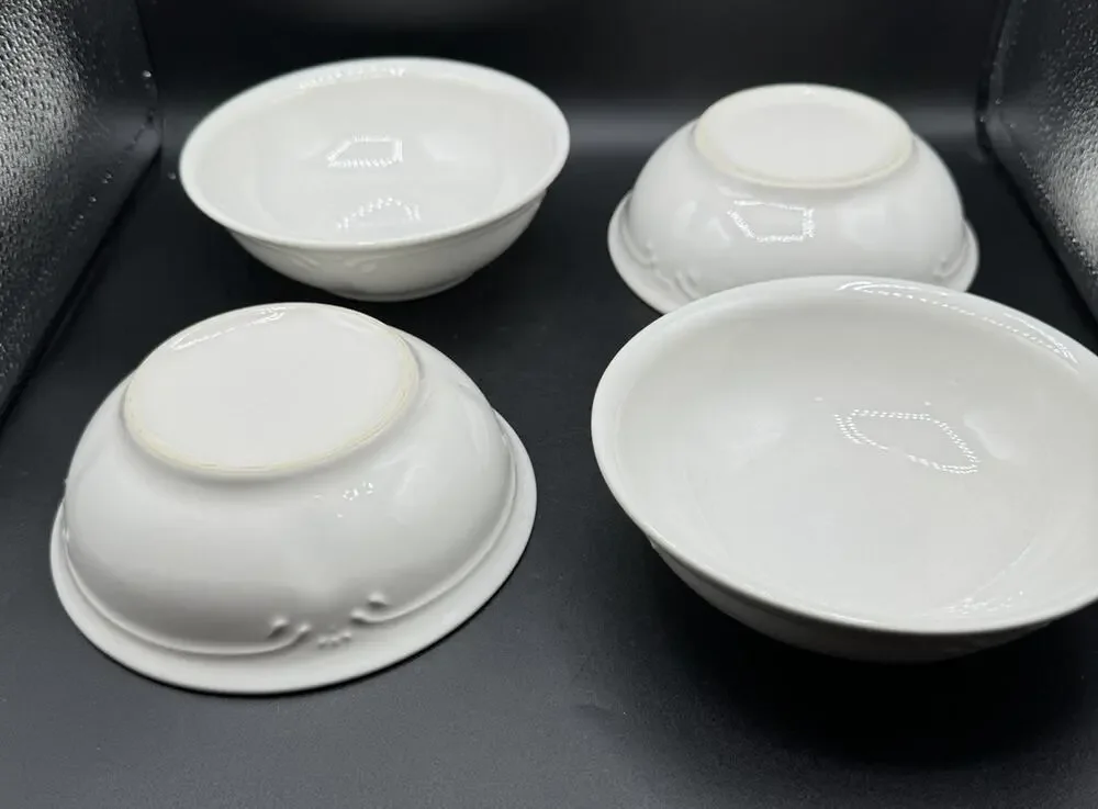 4 Pfaltzgraff FILIGREE Ceramic White 6” Cereal Soup Salad Bowls EUC -A94